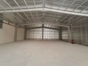 للإيجار استور ١٠٠٠م بركة العوامر