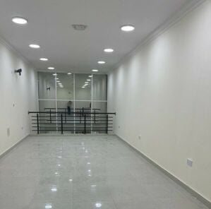محلات ومعارض تجارية في بن محمود