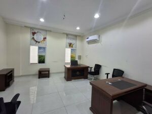 للإيجار مكتب إداري بالمرة الغربيه