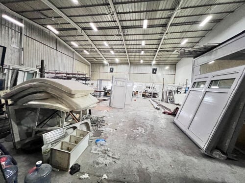 Workshop for rent (all included)