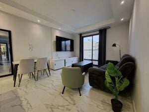 للإيجار في منطقة لوسيل غرفتين