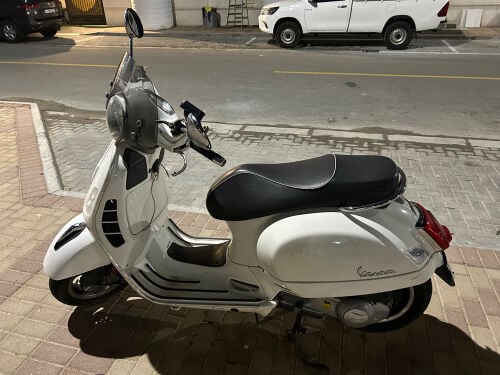 vespa 300