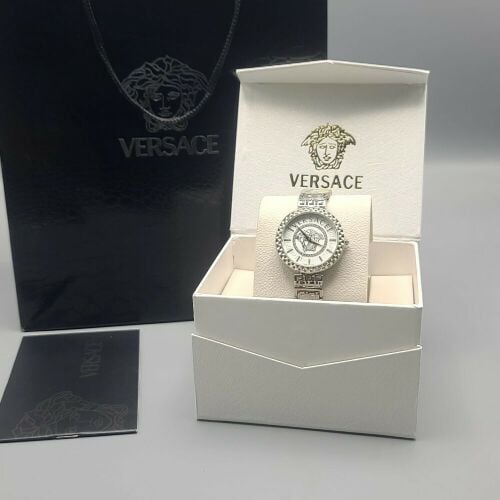 افخم واشيك لساعات من ماركة فرساشي