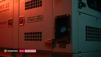 للبيع مولدات كهرباء كاتم للصوت