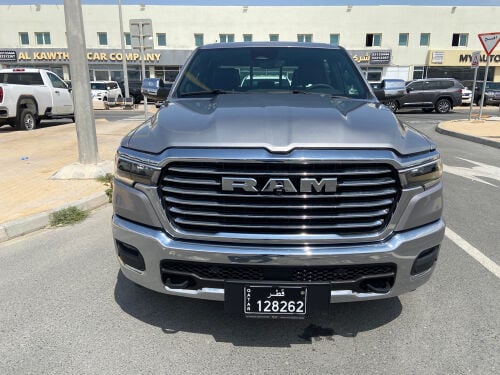 RAM Laramie 2025 Rmadi