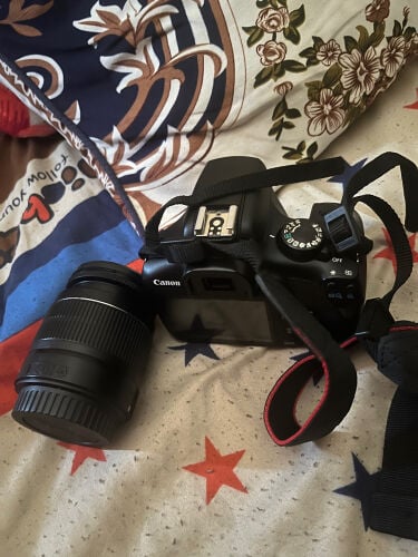 1300d/t6 canon camera 