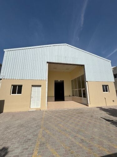 متجر مرخص لبيع المواد الغذائية