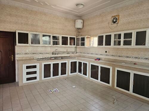 Big villa in manazir
