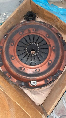 كلج نيسان 320