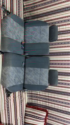 للبيع كراسي اخيره 2002