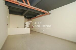 متجر جديد وواسع في نعيجة