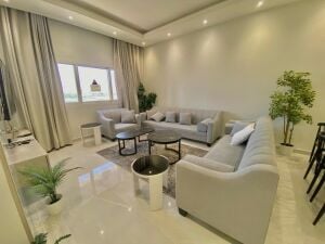 للإيجار في لوسيل 2 غرف نوم