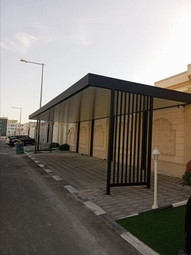نقوم بجميع الحدادة ترتيب وتركيب ا