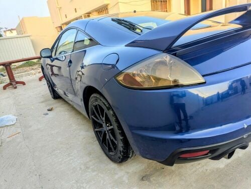 MITSUBISHI ECLIPSE – Sporty Coupe
