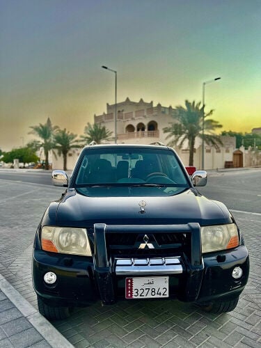 ماتسوبيشي باجيرو 