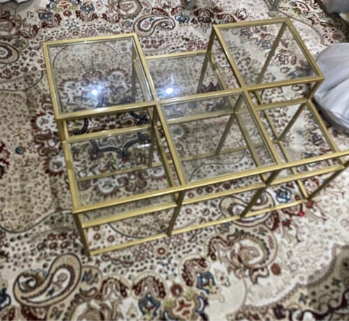 طاوله ذهبيه ممتازه