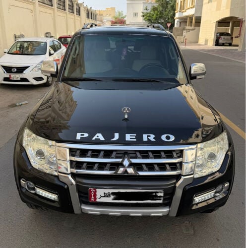 ميتسوبيشي باجيرو موديل 2015