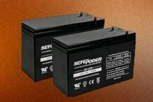 بطارية 9 امبير