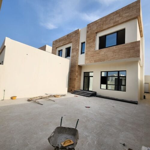 للبيع فيلا تشطيب سوبر في مريخ