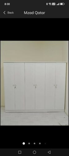 خزانة بستة أبواب متاحة للبيع