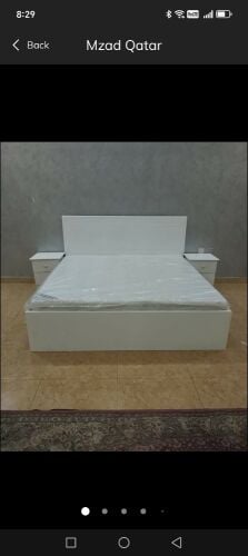 تتوفر أسرة ومراتب بأحجام مختلفة ل