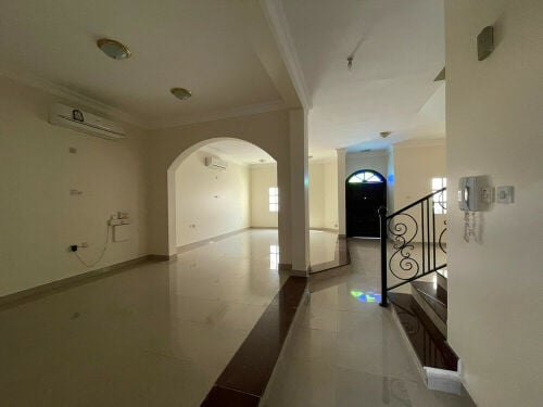 Compound Villa 4 Rent in Duhail 