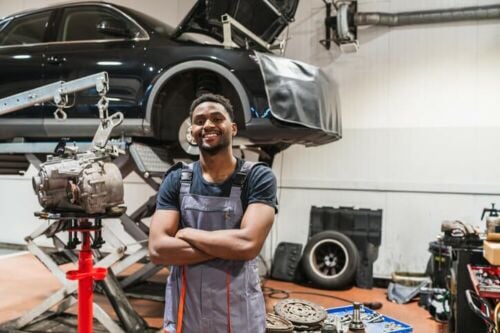 Wanted Full Mechanic, Mechanic He