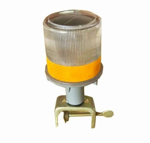 ضوء تحذير للطاقة الشمسية