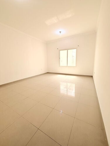 studio for rent near aquare mall