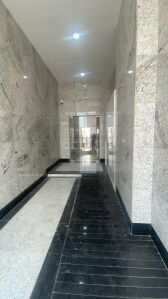 شقة ٣ غرف في الوعب  مع مسبح وناد