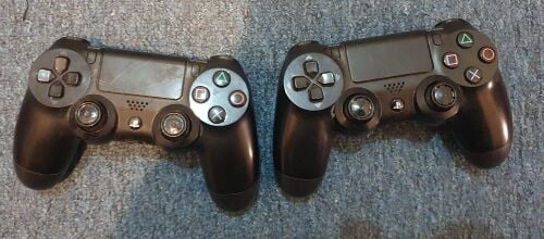 PS4 Controller