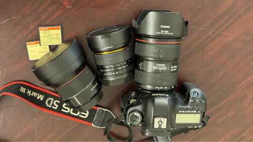 كانون 5 دي مارك ثري مع 3 عدسات