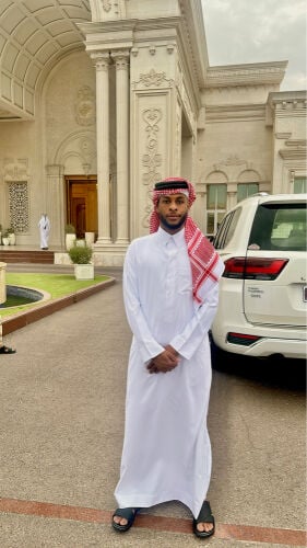 محمود بن صالح 