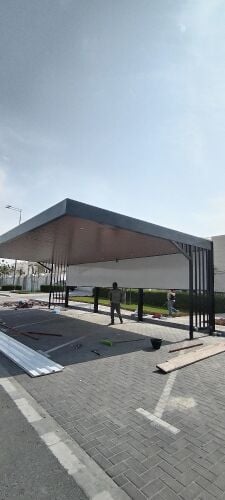 نقوم بجميع الحدادة ترتيب وتركيب ا
