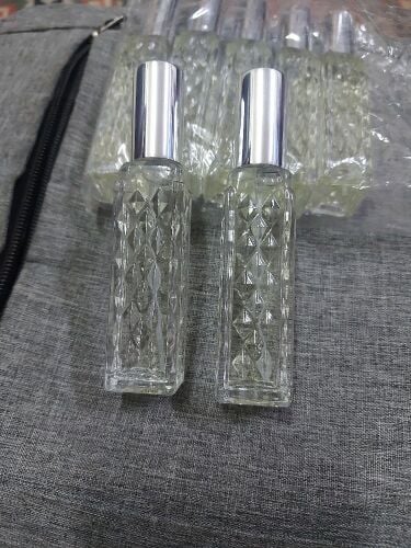 زجاجات العطور