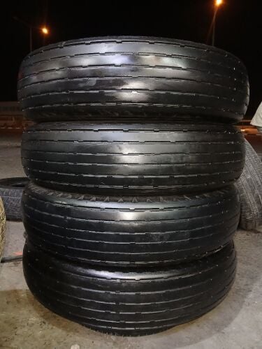 900-17.Maxxis baloon