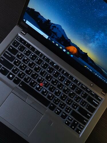 اي 7 رام 16  مساحة تخزين 512 اس