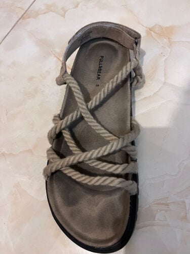 صندل بول اند بير مريح جدا 