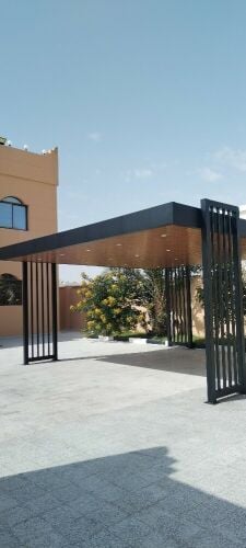 نقوم بجميع الحدادة ترتيب وتركيب ا