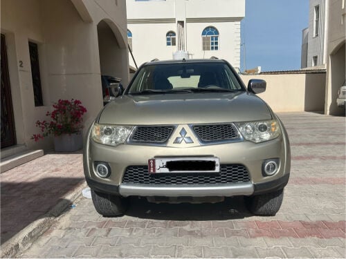 متسوبيشي باجيرو سبورت ٢٠١٠