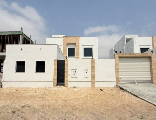 للبيع فيلًا بام صلال 576