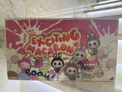 Labubu “Exciting Macron” 