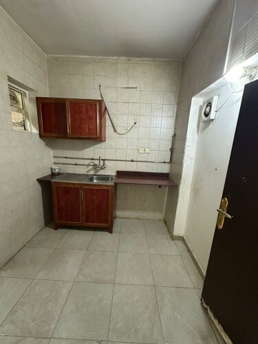 ملحق غرفة للايجار 