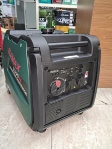 ELEMAX Generator R3000iE