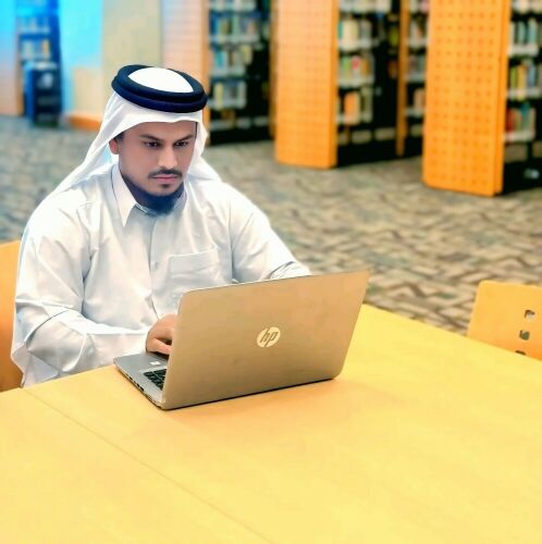 زكريا محمود