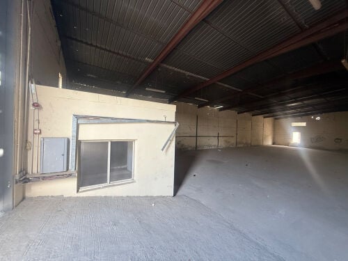 Space area 150 meters 