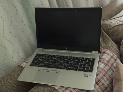 laptop hp cori7 
