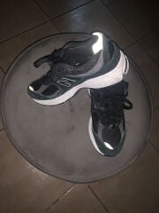shoes for women or kids 