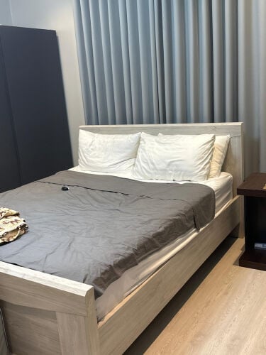 سرير كوين 160 ضرب 200