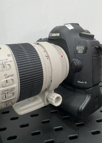 Canon 5D Mark III + 2.8 70-200